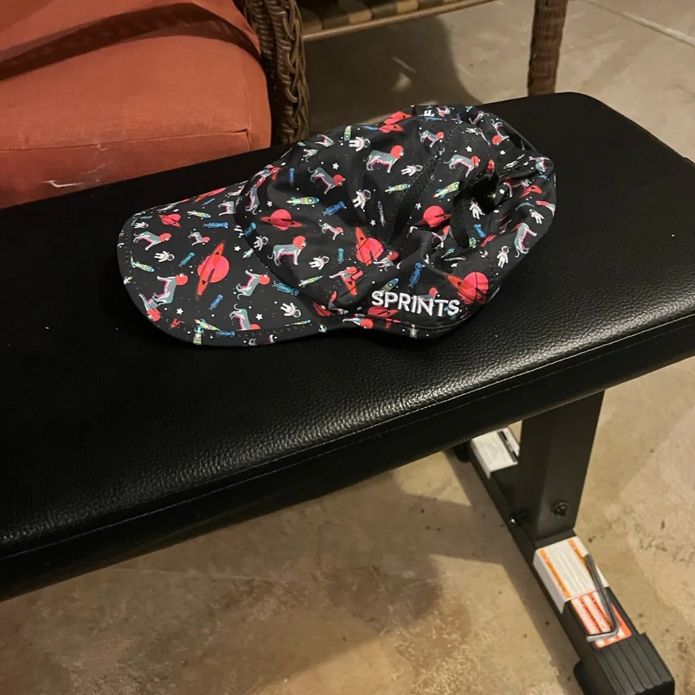 Colorful Patterned Women's Hat - Picture 2 of 4